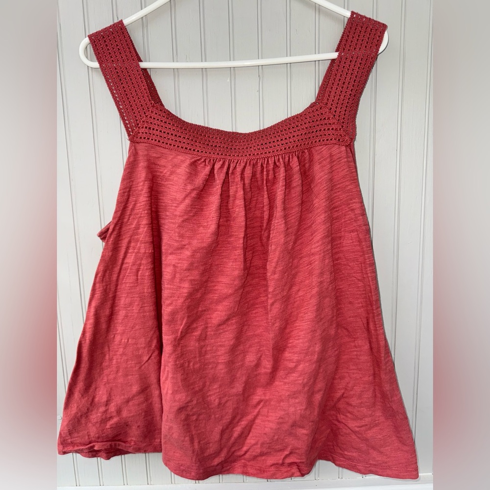 Old Navy Women's Coral Tank Top